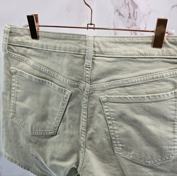 Old Navy Shorts Womens 8 Green High Rise OG Valganna Mom Light Mint Denim Jean - Picture 6 of 11